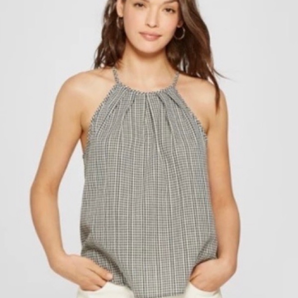 Universal Thread gingham tank! Discounted shipping!
